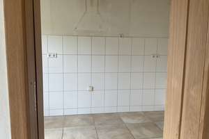 Das Haus für zwei Generationen – Die vollständige Adresse der Immobilie erhältst du vom Anbieter., 76646 Bruchsal – Vorschaubild 12