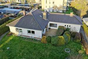 Stilvoller Winkelbungalow in der ältesten Stadt des Hunsrücks! – Koppensteiner Weg 1, 55481 Kirchberg (Hunsrück) – Vorschaubild 2