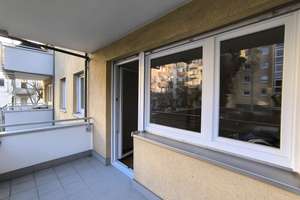 Gepflegte 2-Zimmer-Wohnung im 1. OG mit Balkon in Nürnberg-Ludwigsfeld – Die vollständige Adresse der Immobilie erhältst du vom Anbieter., 90478 Ludwigsfeld, Nürnberg – Vorschaubild 8