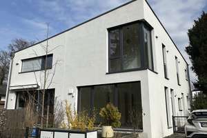 Individuelles Architektenhaus im Grünen