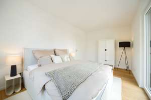 Neubau-Erstbezug: 3-Zi. EG-Wohnung mit privatem Garten und großzügiger Süd-West-Terrasse – Oberbrunner Straße 20, 81475 Fürstenried-West, München – Vorschaubild 3