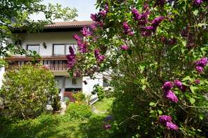 Großes Reiheneckhaus mit vielen Zimmer,  tollem Garten, Garage in Lindenberg im Allgäu – Die vollständige Adresse der Immobilie erhältst du vom Anbieter., 88161 Lindenberg im Allgäu – Vorschaubild 6