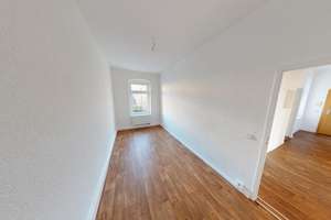 Charmante Altbauwohnung mit Einbauküche – Brühl 24, 9111 Zentrum, Chemnitz – Vorschaubild 3