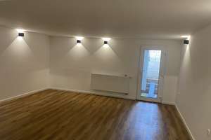 Erstbezug nach hochwertiger Kernsanierung – Modernes Reihenhaus mit Wintergarten, Garten und ausgeba – 60488 Praunheim, Frankfurt am Main – Vorschaubild 9