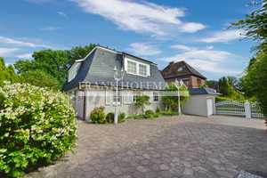 Stilvolle Villa mit großem Garten und Garage in Hamburg-Volksdorf – Hamburg – Vorschaubild 2