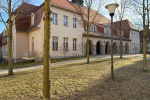 Nah am Klinikum Buch + Loft-Charakter in einer gepflegten Anlage mit eigenem Stellplatz + – Die vollständige Adresse der Immobilie erhältst du vom Anbieter., 13125 Buch, Berlin – Vorschaubild 6