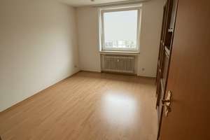 Schöne 4,5-Zimmer-Wohnung in Ulm-Wiblingen – Im Grund 44, 89079 Wiblingen, Ulm – Vorschaubild 12