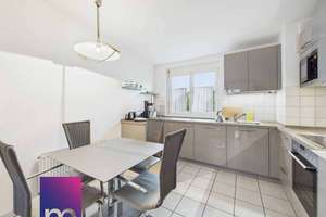 Barrierearme, helle 4-Zimmer-Penthouse-Wohnung mit Balkon, Aufzug und toller Raumwirkung – 70376 Burgholzhof, Stuttgart – Vorschaubild 4