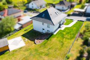 Modernisiertes Einfamilienhaus mit Garten, Kamin und hochwertiger Ausstattung sowie Ausbaureserve! – Vogelsbergkreis – Vorschaubild 5