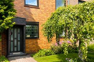 Erstbezug nach Kernsanierung – Modernes Reihenmittelhaus mit Garten, Wärmepumpe & 2 Stellplätzen – Die vollständige Adresse der Immobilie erhältst du vom Anbieter., 50827 Ossendorf, Köln – Vorschaubild 2