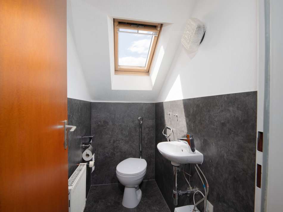WC DG Hinterhaus
