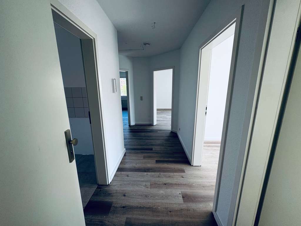 Immobilie in Ludwigslust - Eigentumswohnung in bester Wohnlage mit Stellplatz - Bild 2