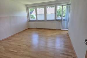 Bezugsfertig!  3-Zimmer-Wohnung mit Balkon und attraktiver Ausstattung in Hann.-Misburg