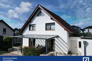 ***KFW70: Energieeffizientes Einfamilienhaus mit Solaranlage, Photovoltaikanlage, Ladestation*** – Lippe (Kreis) – Vorschaubild 1