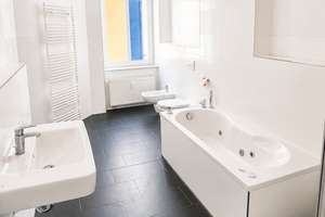 Große und helle, 4-Zimmer-Wohnung, Halberstädter Straße – 39112 Sudenburg, Magdeburg – Vorschaubild 7