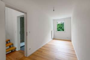Großzügiges Reiheneckhaus mit Garten und Einbauküche! – 12619 Hellersdorf, Berlin – Vorschaubild 19