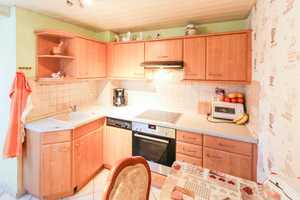 Viel Platz und Potential: Paket aus 2 Einfamilienhäusern mit Garten und Garage in Stralsund – Stralsund – Vorschaubild 13