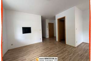 Singlewohnung mit Terrasse, neu renoviert und klein aber sehr gemütlich, in Aue/Erzgebirge zu vermie – Bockauer Straße 32, 8280 Aue – Vorschaubild 4