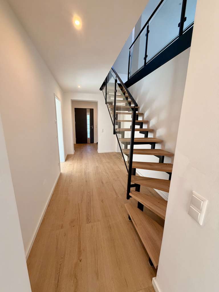 Immobilie in Baierbrunn - DIREKT VOM EIGENTÜMER | Familientraum | Energieeffiziente DHH mit Süd-West Ausrichtung - Bild 4