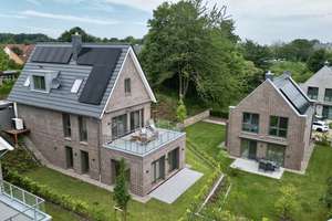 Mit dem Hang zum Luxus - Exklusives Wohnen auf drei Ebenen direkt an der Nordsee! – Saphuser Strasse 13, 26316 Varel – Vorschaubild 3