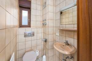 Architektonisches Highlight mit hohen Decken, Sonnenterrasse und fantastischem Neckarblick – Die vollständige Adresse der Immobilie erhältst du vom Anbieter., 69118 Schlierbach, Heidelberg – Vorschaubild 23