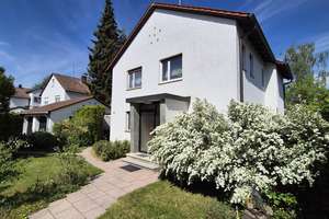 Freistehendes Einfamilienhaus Fürth / Hardhöhe in sehr guter, ruhiger Lage – Keplerstraße 22, 90766 Hardhöhe, Fürth – Vorschaubild 3