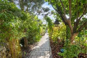 Wohnen im Traumhaus mit wunderschöner Gartenoase, Kachelofenkamin und Solarstromanlage – Pinneberg (Kreis) – Vorschaubild 20