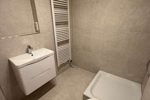 Großzügige, WG-taugliche, ruhige 3-Zimmer-Wohnung-direkt am Rathaus – Die vollständige Adresse der Immobilie erhältst du vom Anbieter., 74072 Heilbronn, Heilbronn – Vorschaubild 10