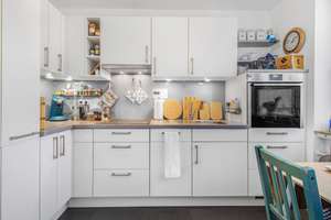 Property thumbnail 8