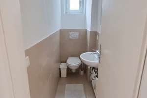 Geräumige 4-Zimmer-Wohnung mit Balkon und Terrasse und Gartenanteil am Olympiapark – 80809 Am Luitpoldpark, München – Vorschaubild 14