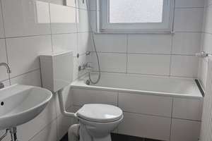 2 Zimmer-Wohnung mit Balkon, frisch renoviert! – Humperdinckstr. 6, 44147 Hafen, Dortmund – Vorschaubild 2