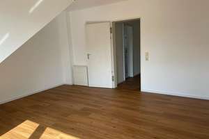 Stilvolle Maisonette-Wohnung mit Süd-/West-Balkon in Hürth-Efferen – solide vermietet – Diepenbroichstraße 12, 50354 Hürth – Vorschaubild 19