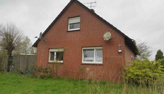Bild von ***Einfamilienhaus mit Garage/Nebengebäuden in SBL-Abelitz***PROVISIONSFREI