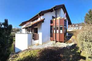 **Viel Raum für die ganze Familie – Großzügiges 2 Familienhaus mit Einliegerwohnung in TOP Lage – Göppingen (Kreis) – Vorschaubild 3