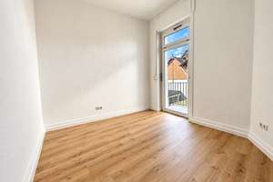 Sanierte 3-Zimmer-Wohnung mit hohen Decken, Balkon und Einbauküche – 65929 Unterliederbach, Frankfurt am Main – Vorschaubild 2