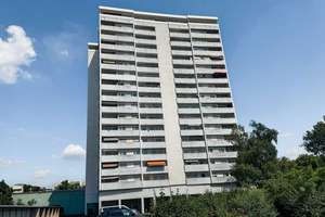 Bezugsfreie 2-Zimmer-Wohnung mit Westbalkon, Aufzug & Einbauküche – Die vollständige Adresse der Immobilie erhältst du vom Anbieter., 90471 Rangierbahnhof-Siedlung, Nürnberg – Vorschaubild 2