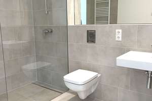 Licht, Luft & Freiheit: 3 Zimmer mit 2 Terrassen! – Grünauer Straße 28, 12524 Altglienicke, Berlin – Vorschaubild 11
