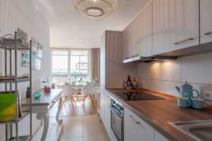 Wohnen im Schwanenquartier / moderne und renovierte 2 Zimmerwohnung inkl. Küche! – Evertsstraße 3, 47798 Krefeld – Vorschaubild 4