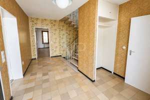 Charmantes Einfamilienhaus zum Sanieren -  DHH mit großzügigem Grundstück, sonnigem Garten und viel  – Die vollständige Adresse der Immobilie erhältst du vom Anbieter., 68219 Rheinau, Mannheim – Vorschaubild 19