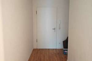 4 Zimmer mit 3 Schlafzimmern und Balkon auf der 2. Etage in Hamburg – Pinneberger Straße 17B, 22457 Schnelsen, Hamburg – Vorschaubild 9