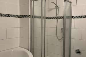 Exklusive 4-Zimmer Wohnung mit offener Küche – Universitätsstr. 40, 47051 Altstadt, Duisburg – Vorschaubild 2