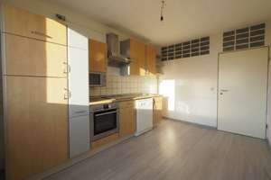 Wohnen über den Dächern Saarbrückens! Eigentumswohnung mit durchdachter Raumaufteilung am Eschberg! – Die vollständige Adresse der Immobilie erhältst du vom Anbieter., 66121 Eschberg, Saarbrücken – Vorschaubild 2