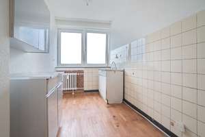2 x  3-Zimmer-Wohnung im selben Gebäude, Wohnräume mit Laminatboden, helles Bad – Die vollständige Adresse der Immobilie erhältst du vom Anbieter., 45894 Buer, Gelsenkirchen – Vorschaubild 5