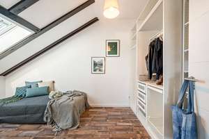 Große Gartenträume in Frankfurt – Familienhaus mit Dachstudio & Platz für alle – 65933 Griesheim, Frankfurt am Main – Vorschaubild 21