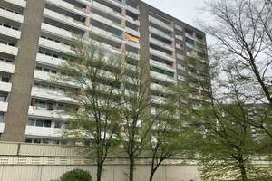 Geräumige 3-Zimmer-Wohnung in Darmstadt-Kranichstein – Gruberstraße 14, 64289 Kranichstein, Darmstadt – Vorschaubild 2