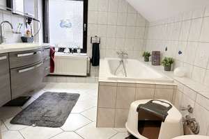 LORENZ-Angebot in WAT: Sehr zentral. Freist. 2-Fam.-Altbau. Größtenteils modernisiert. Ca.205 m² Wfl – Die vollständige Adresse der Immobilie erhältst du vom Anbieter., 44866 Wattenscheid-Mitte, Bochum – Vorschaubild 17