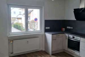 Schöne 3-Zimmer-Wohnung mit Balkon & Einbauküche in ruhiger Lage zu vermieten – Wixhäuser Straße 34, 64390 Erzhausen – Vorschaubild 3