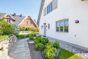 Neubau: Exklusive Haushälfte mit luxuriöser Ausstattung am Königshafen in List (Ferienwohnen) – Die vollständige Adresse der Immobilie erhältst du vom Anbieter., 25992 List (Sylt) – Vorschaubild 6