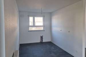 Familienfreundliches RHH 3 ZKB – Dachstudio, Terrasse & barrierefrei – Härlestrasse 23, 78727 Oberndorf am Neckar – Vorschaubild 4