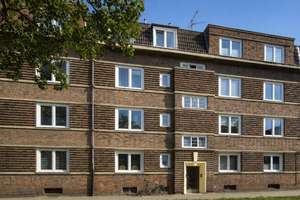 Düsseldorf-Eller: Charmante 3-Zimmer-Altbauwohnung mit Süd-Loggia und Wohnküche – Schlesische Straße 83, 40231 Eller, Düsseldorf – Vorschaubild 10
